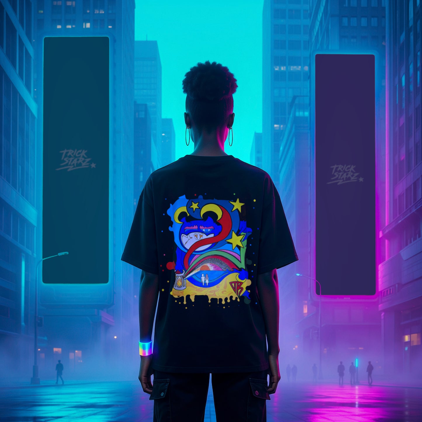 Light · Heavyweight Tee